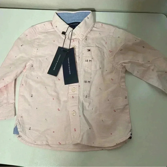 NWT Boys Tommy Hilfiger Button Down Dress  Shirt 18M - Picture 2 of 5